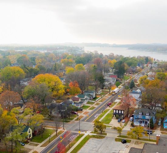 Bird's eye view of Holland neighborhood