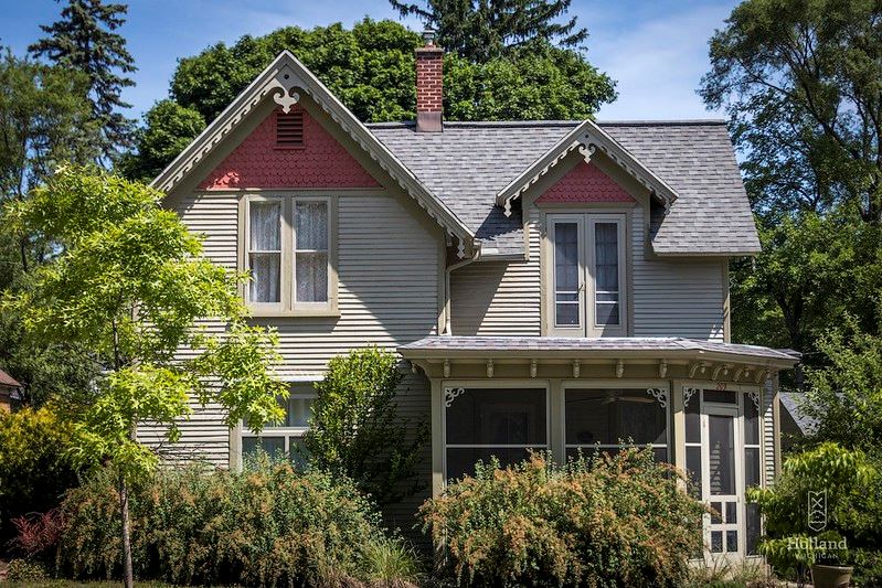 Photo of Home in District (11th Street)