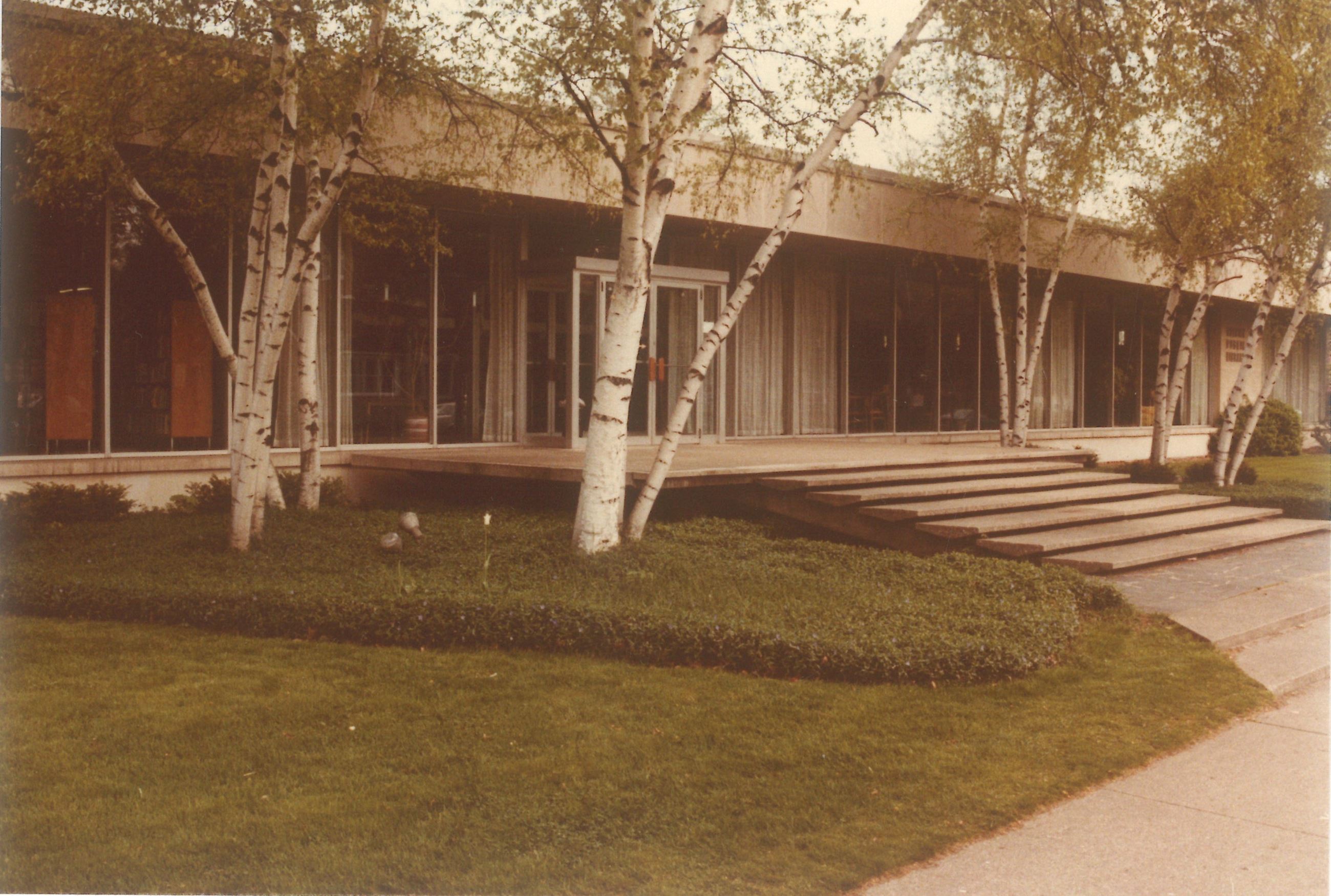 Herrick Public Library original entrance on River Avenue. Photo Credit: Holland Museum.